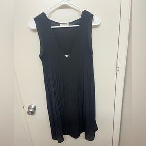 Aritzia Babaton dress